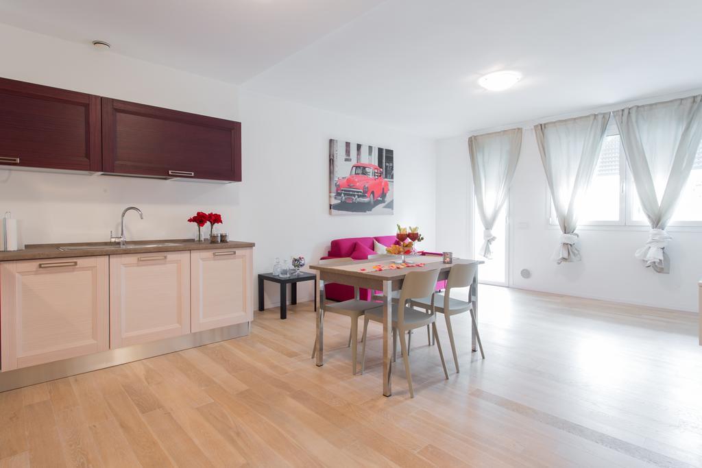 Santa Sofia Apartments ปาโดวา ภายนอก รูปภาพ