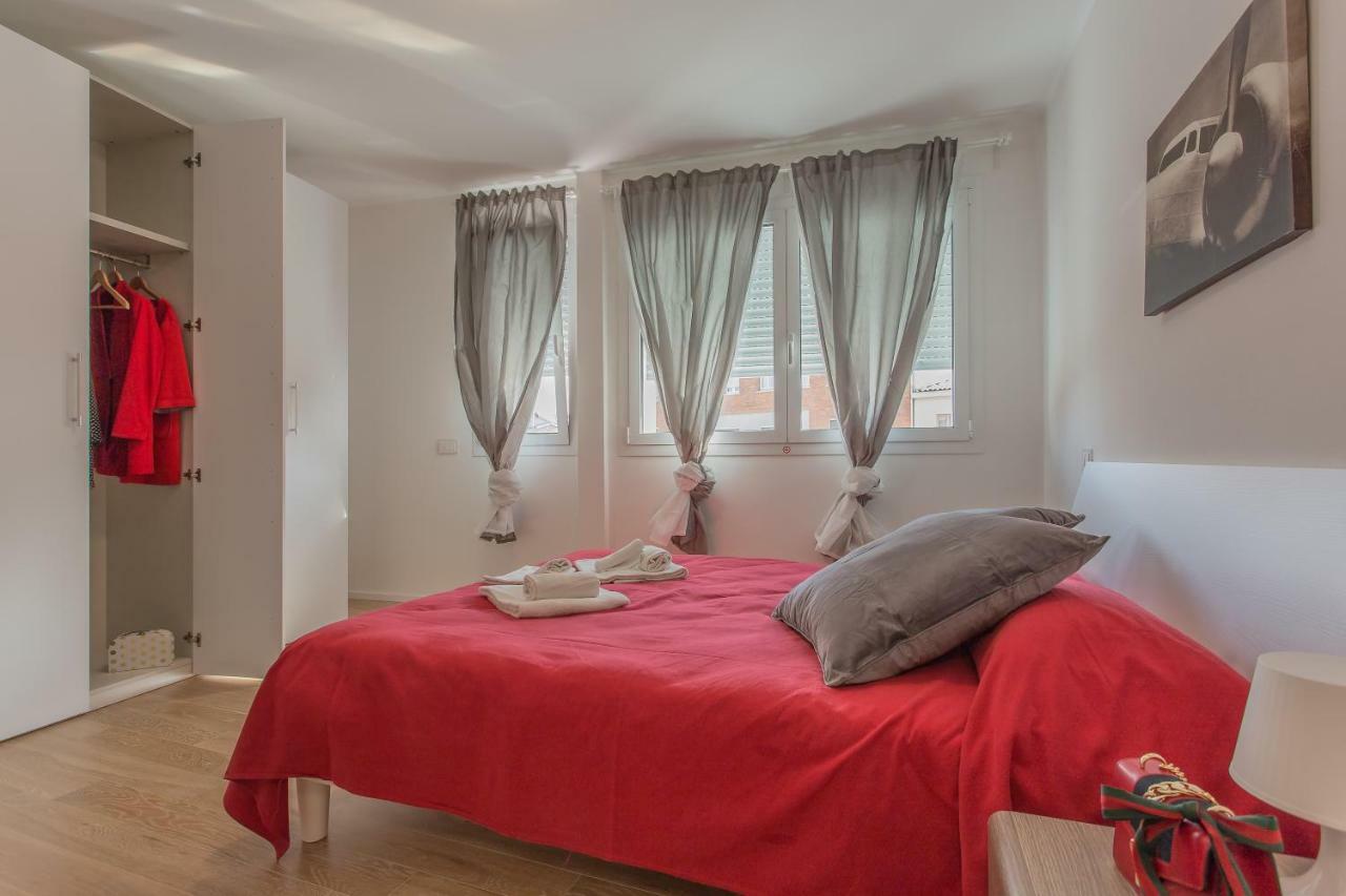 Santa Sofia Apartments ปาโดวา ภายนอก รูปภาพ