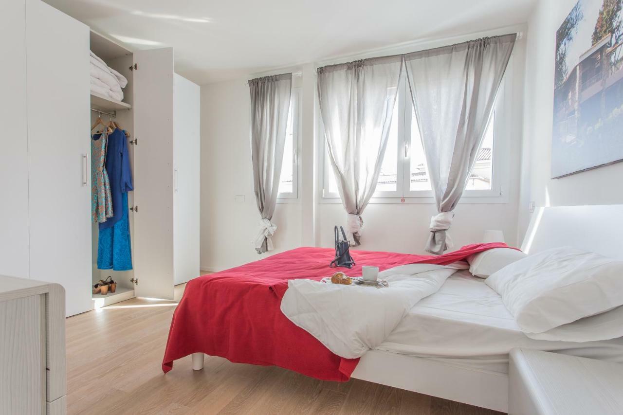 Santa Sofia Apartments ปาโดวา ภายนอก รูปภาพ